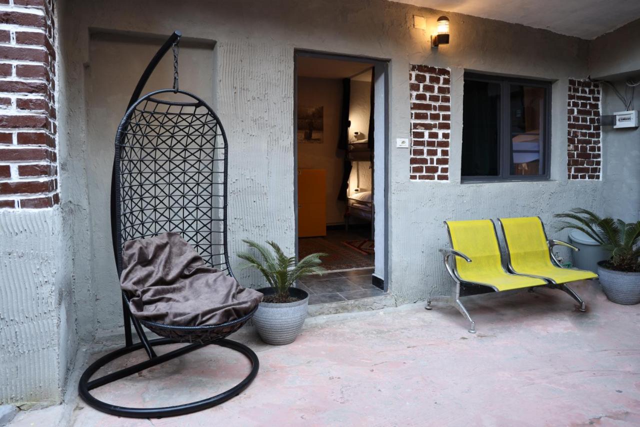טיראנה Hoja Hostel מראה חיצוני תמונה