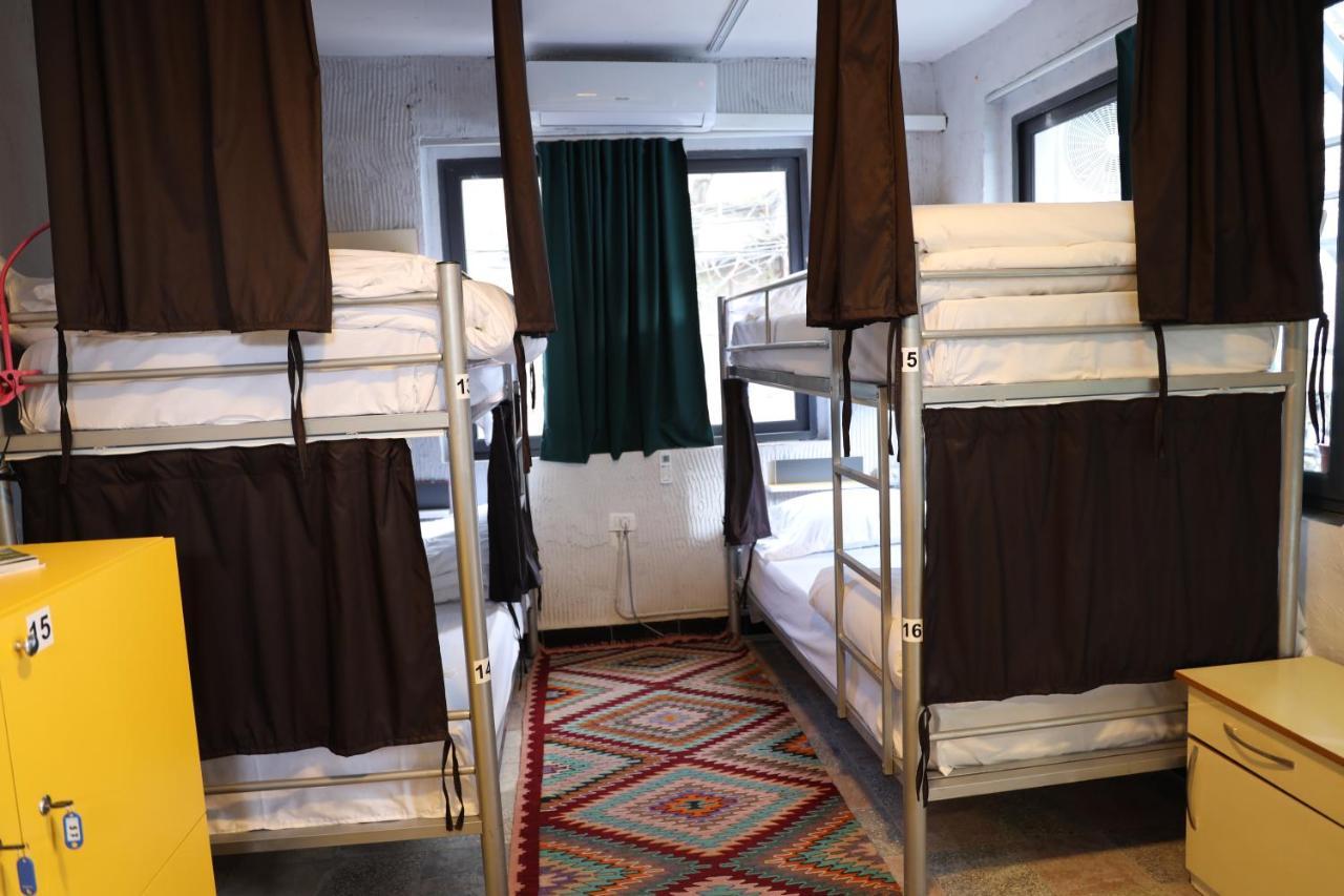 טיראנה Hoja Hostel מראה חיצוני תמונה