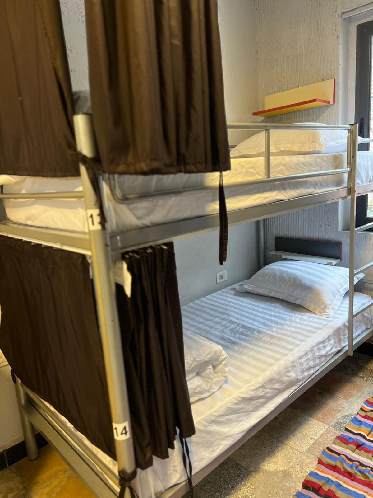 טיראנה Hoja Hostel מראה חיצוני תמונה